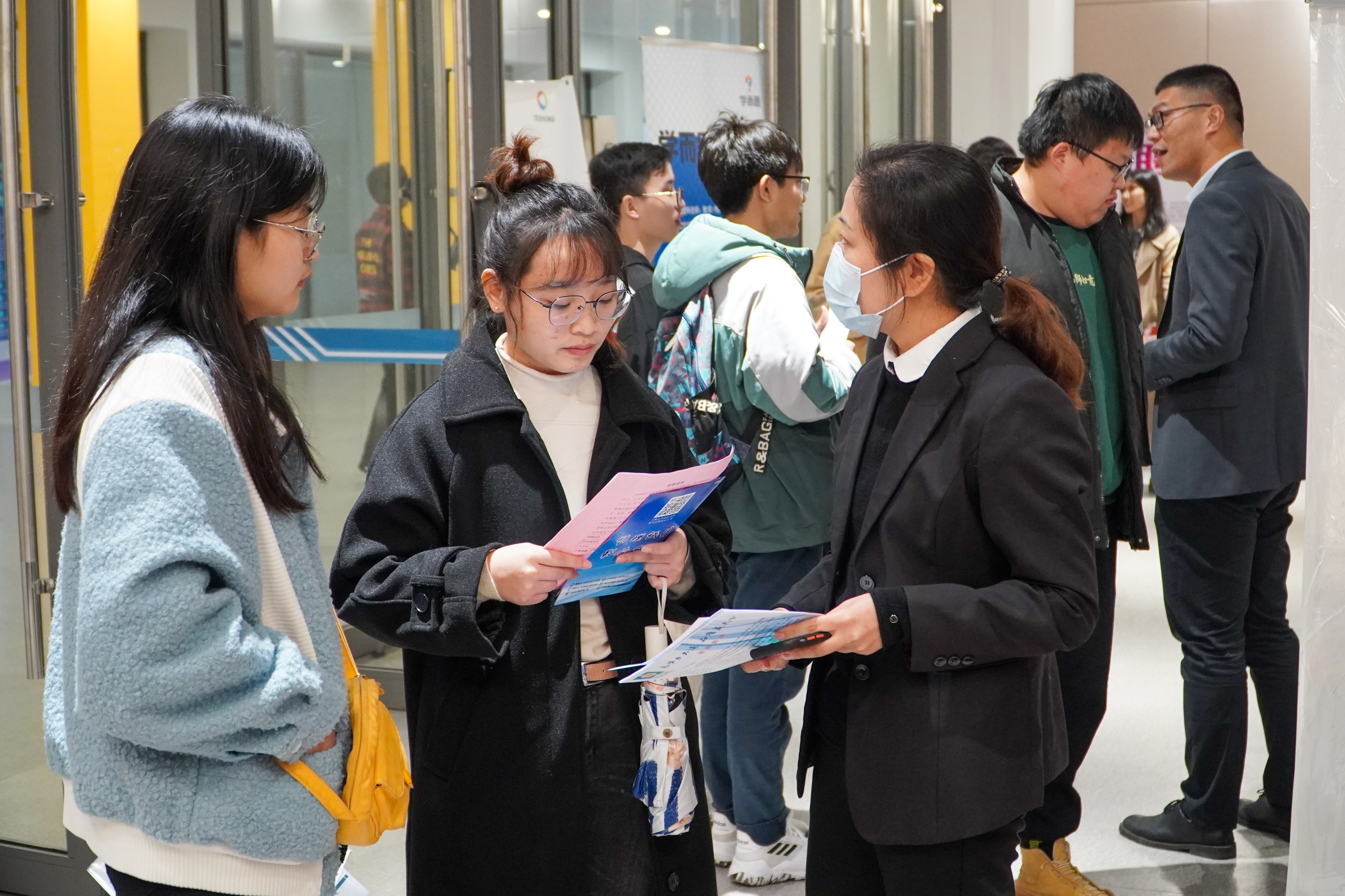 纺织科学与工程学院举办2021届毕业生秋季专场招聘会