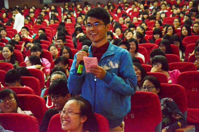学生提问