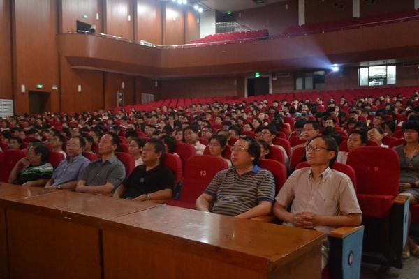 生物工程学院召开党委换届选举大会
