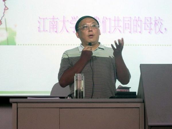 邱建平老师作细致讲解