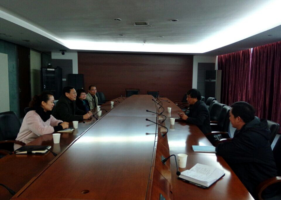 图4.双方领导进一步交流