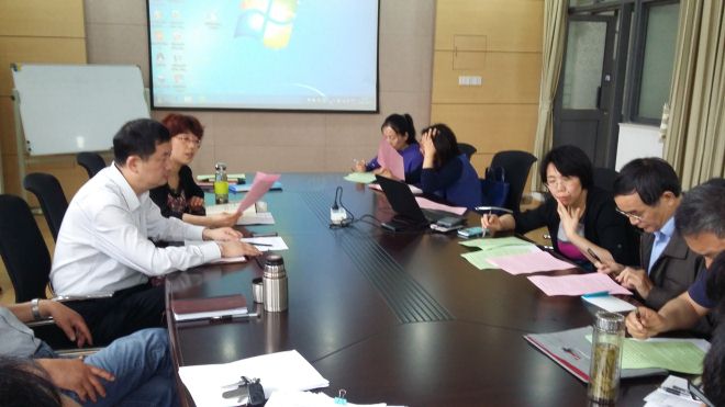 学院与系（部、实验室）签订2015年度《消防目标管理责任书》、《治安综合治理目标管理责任书》