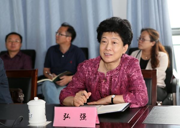 江苏省委常委、省纪委书记弘强
