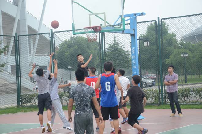 篮球友谊赛