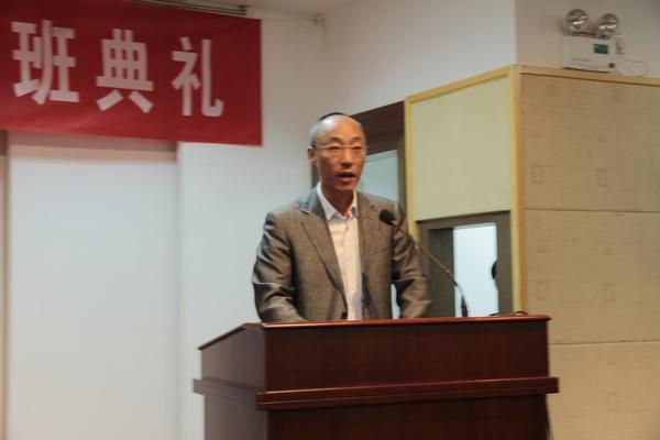 学工处朱飞处长致辞