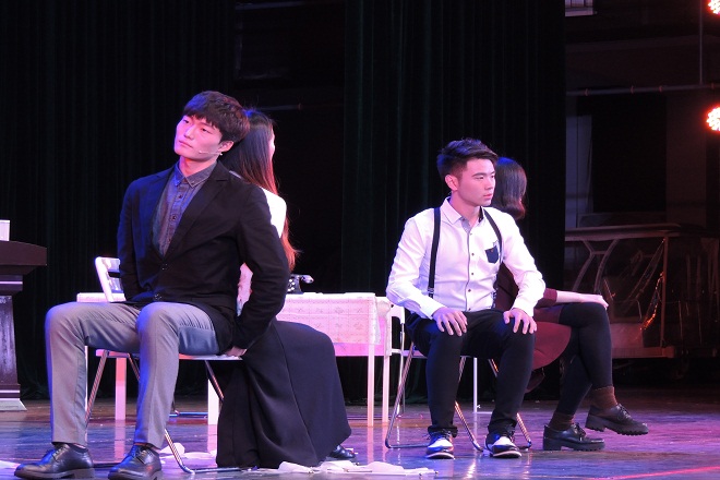 演员表演剧照