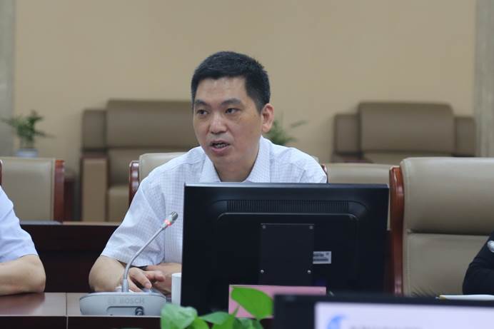 说明: C:\Users\Administrator\Desktop\IMG_3730_副本.jpg