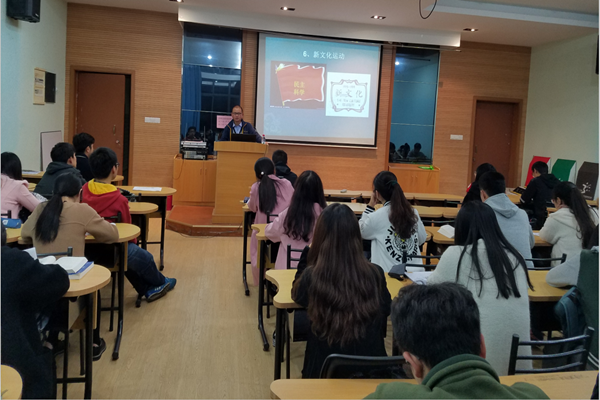 刘老师讲述奋进中的共产党