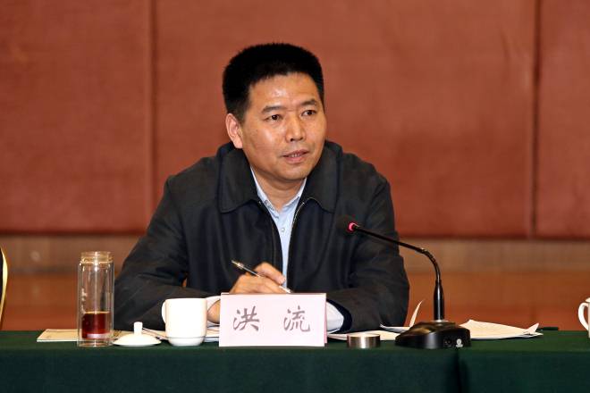 省教育厅副厅长洪流讲话