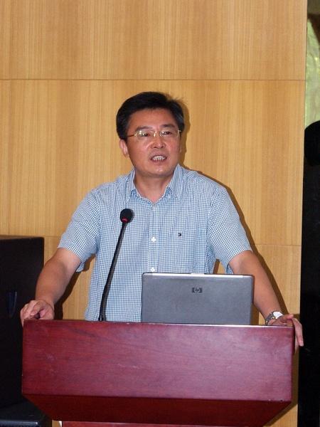 校党委副书记、副校长符惠明讲话