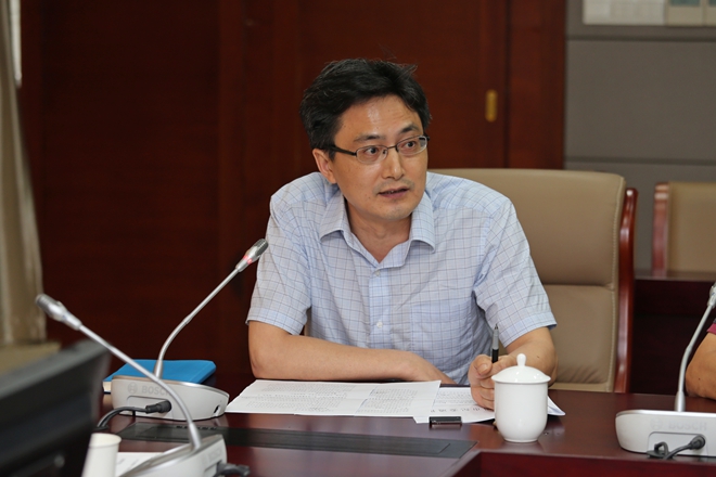 纪委副书记兼监察处处长丁文勤讲话