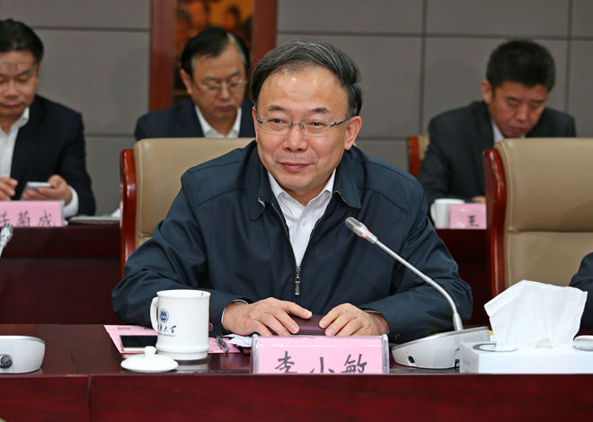 省委常委、无锡市委书记李小敏讲话