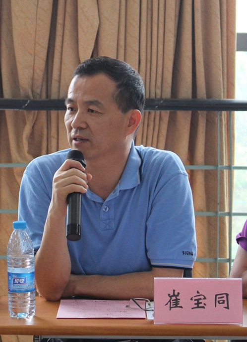 校长助理、学工处处长、创业学院副院长崔宝同讲话