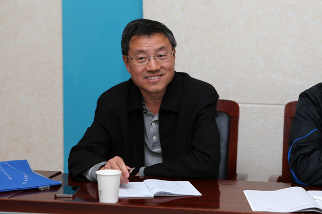 武书记参加体育专项一支部生活会