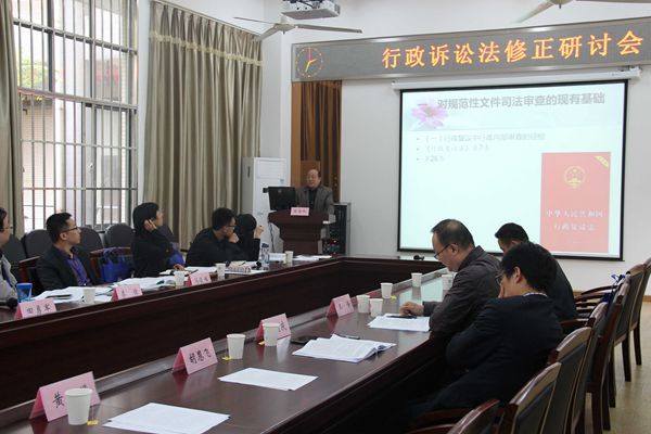 曾院长报道.jpg