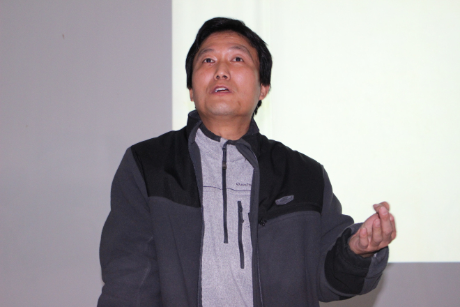 毛力副院长呼吁学生吃苦耐劳