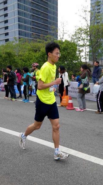 化工学子陈文在比赛比赛中