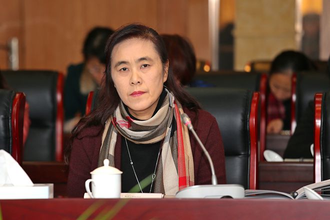 数字媒体学院党委书记曹瑛同志发言