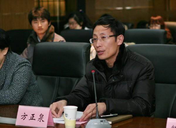 校团委书记方正泉就学雷锋活动做具体部署