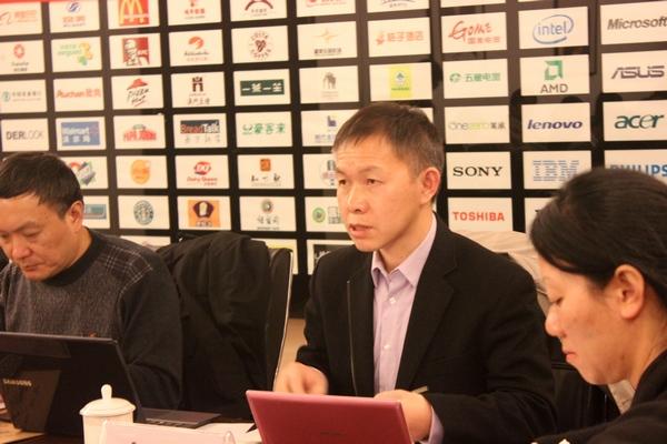 联盟理事长、我校设计学院院长辛向阳教授致辞