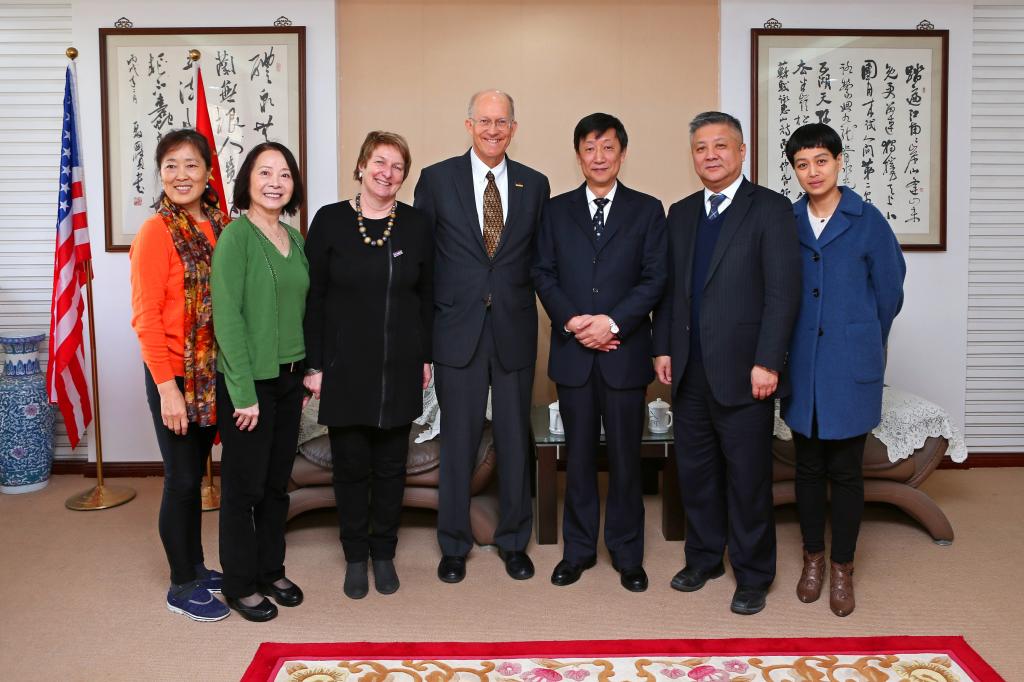 会见后合影