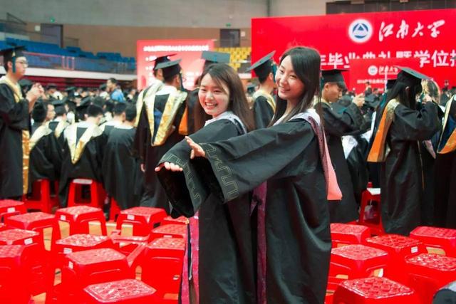 镜头下的毕业典礼 | 今天，我们从江南大学毕业了！（高清图）