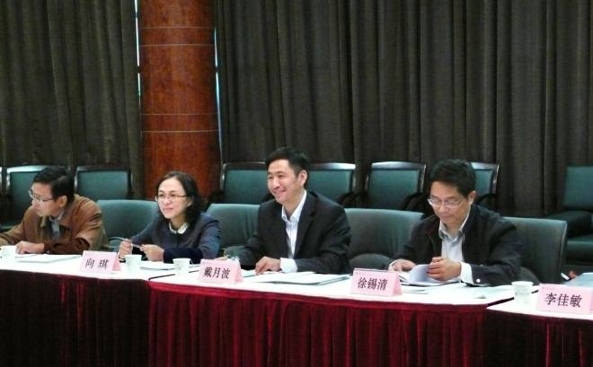校党委常委、党委组织部长戴月波同志作交流发言