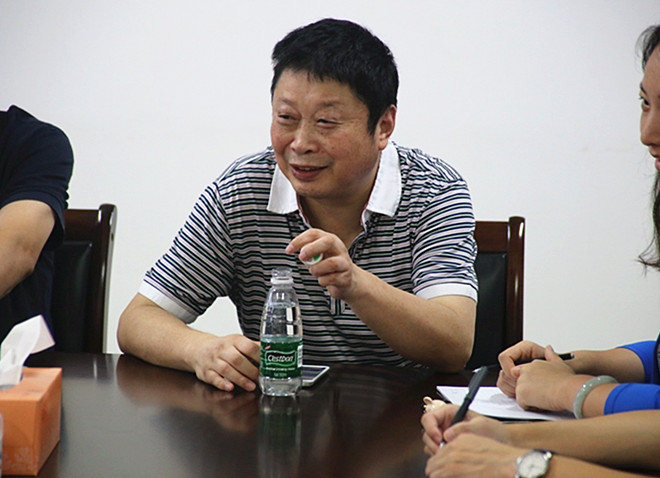 冯骉同志发言