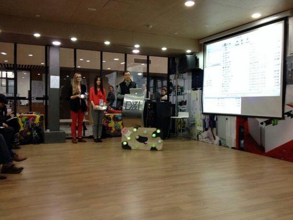 沈杰老师及其指导团队展示汇报