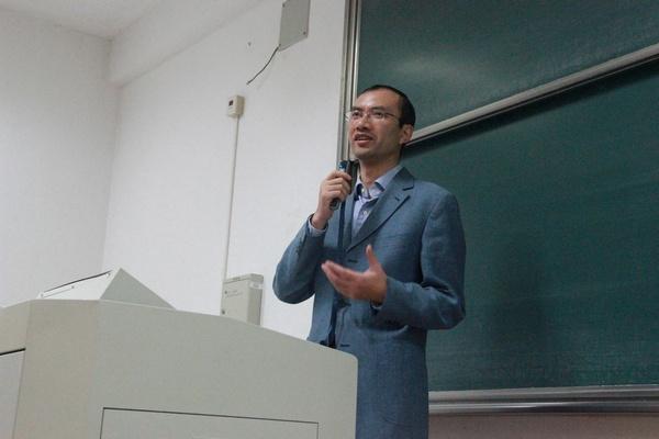 杨副院长为活动致辞