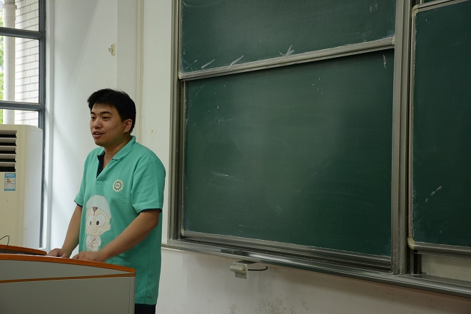 校友代表讲话