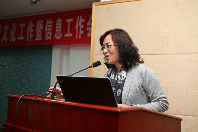 食品学院党委书记向琪做题为《主动谋划、立体宣传、合力推动》的交流