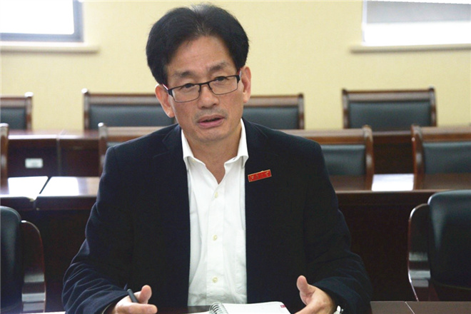 滕乐法院长发言