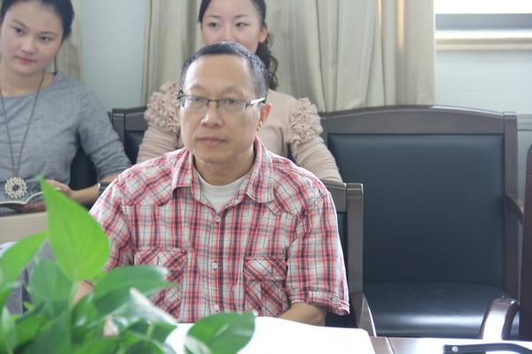 湖南大学学报主编兰甲云