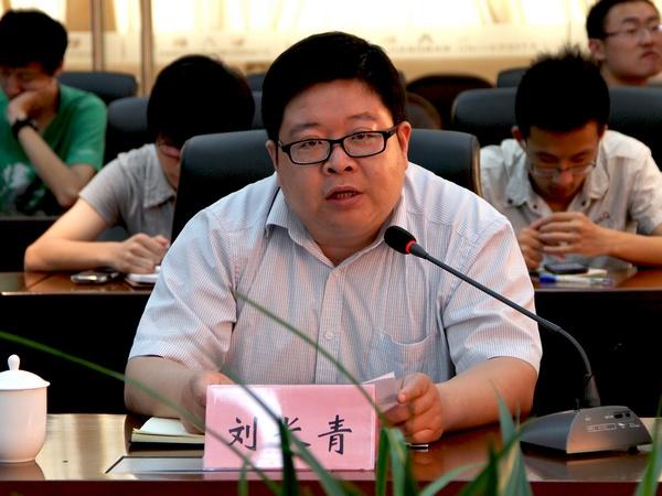 校团委书记刘长青做总结发言