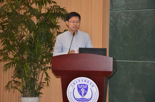上海巴斯德研究所张晓明研究员作报告