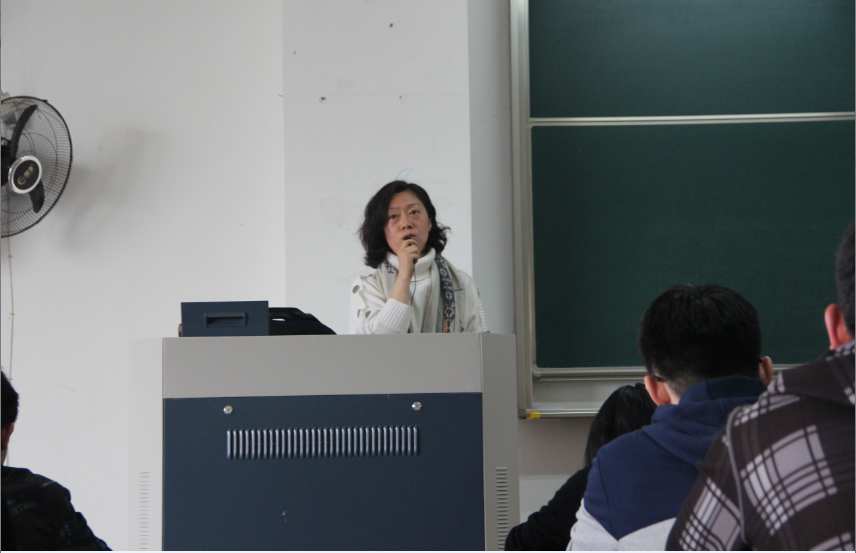 王依灵女士为同学们讲解职业规划