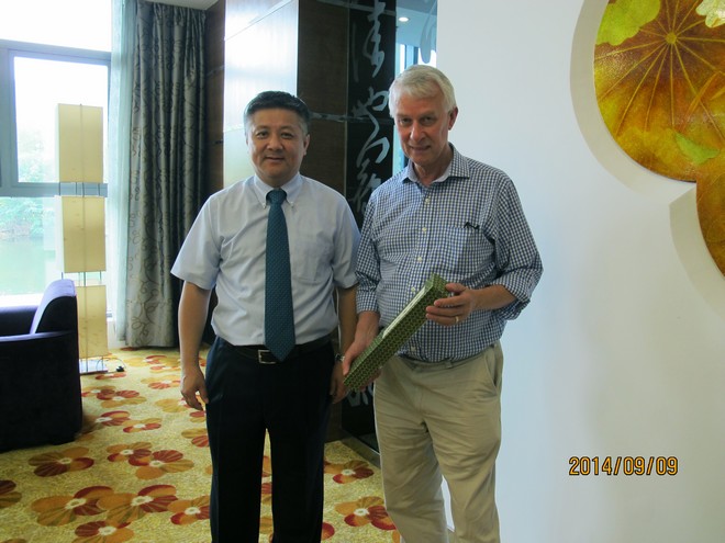 徐岩副校长会见 Richard John Roberts博士