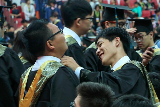 镜头下的毕业典礼 | 今天，我们从江南大学毕业了！（高清图）