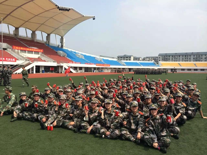 慰问现场