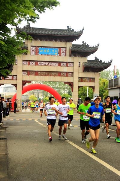 2014无锡国际马拉松，你好！