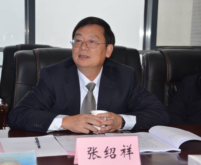 中国解剖学会理事长张绍祥教授主持