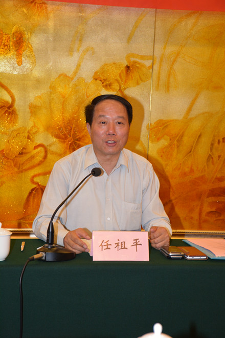 江苏省高保学会秘书长任祖平讲话