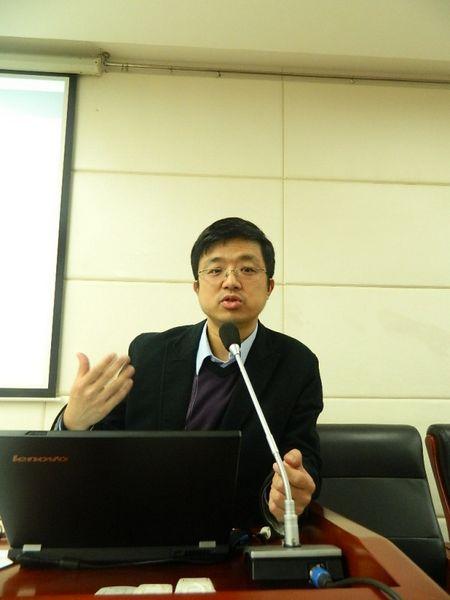 无锡市人力资源和社会保障局副局长胡逸
