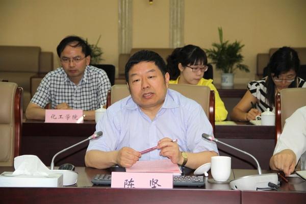 校长陈坚讲话