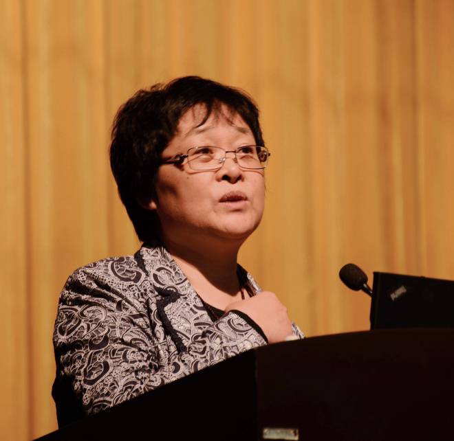 南京大学桑志芹教授作报告