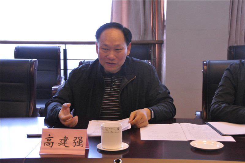 无锡市民政局关工委主任高建强发言