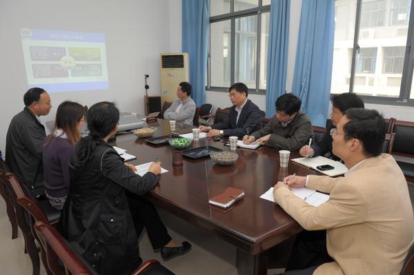 田备副校长调研指导教师卓越中心工作