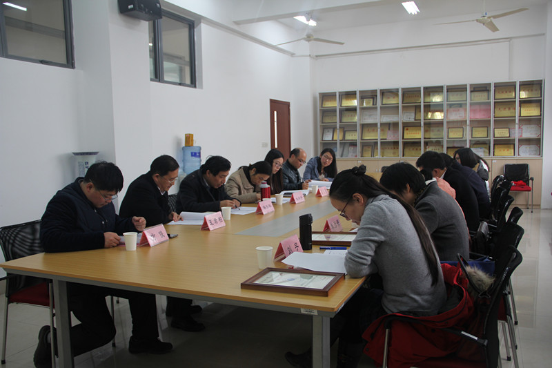 双方就法学专业培养方案展开研讨