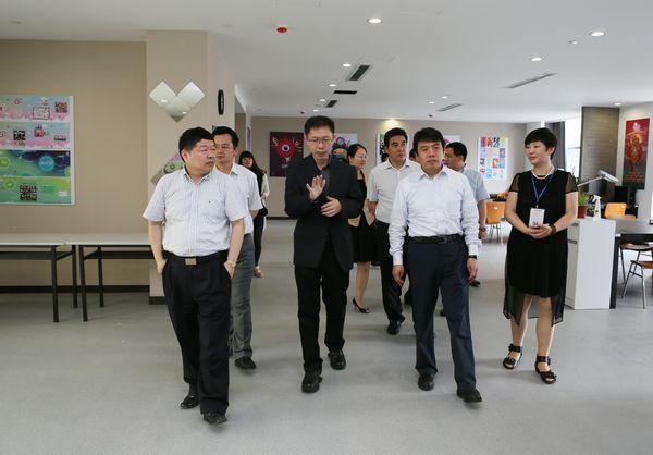 参观研究院